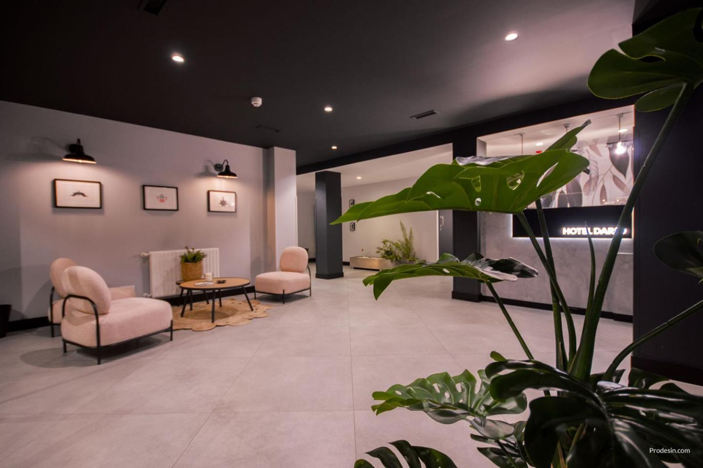 U-Hotel Dario ลูโก ภายนอก รูปภาพ