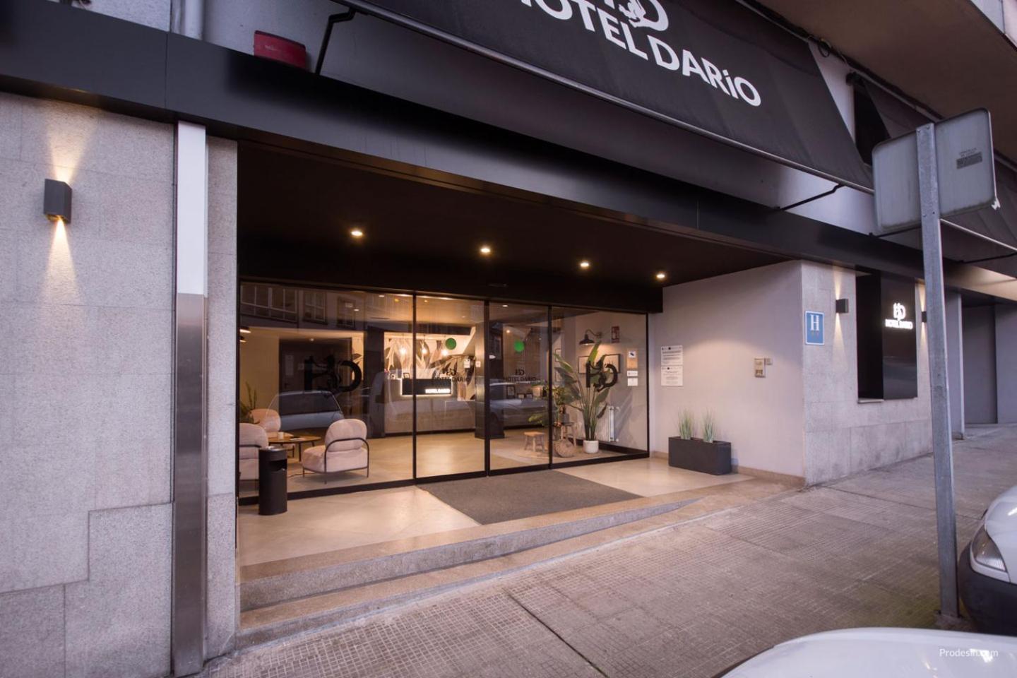 U-Hotel Dario ลูโก ภายนอก รูปภาพ